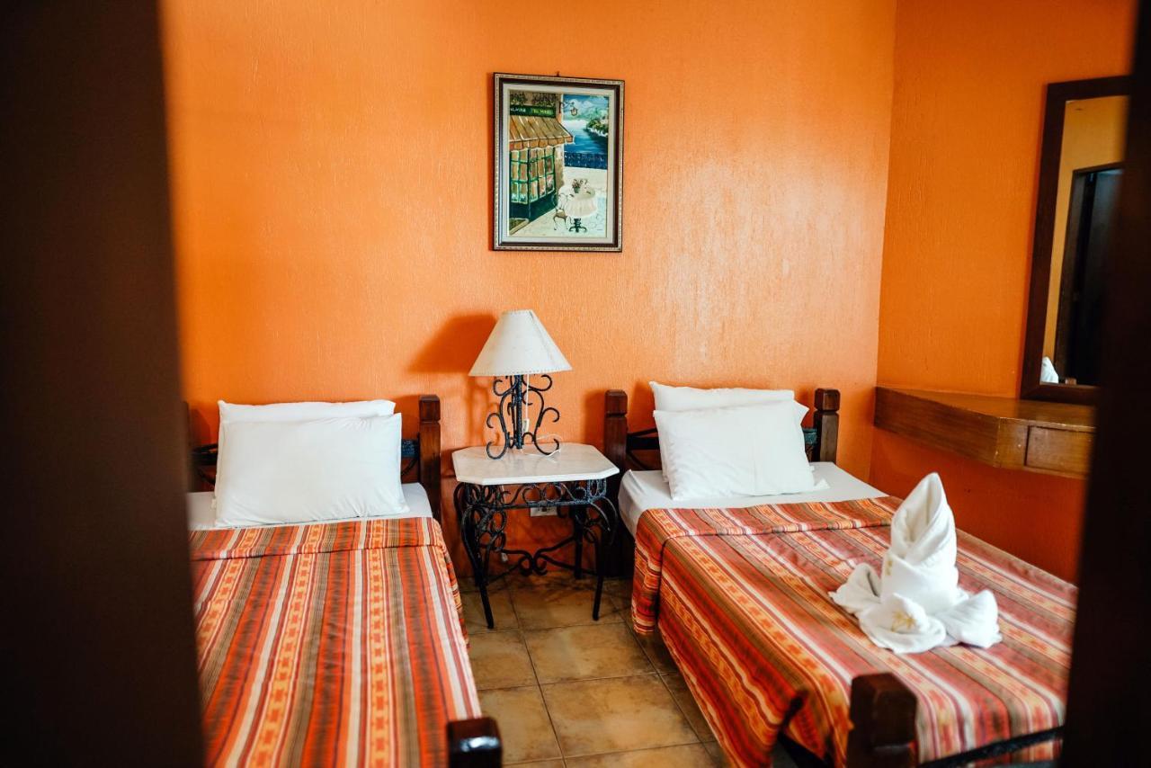 Palmas Del Mar Hotell Bacolod Eksteriør bilde